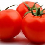 トマトの育て方☆家庭菜園での水やり頻度は？土の作り方や病気は？